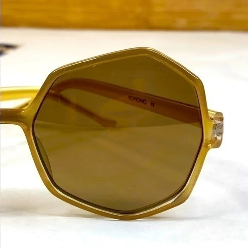 Komono Bonnie Sunglasses NEW oversized Clear Gold geometric